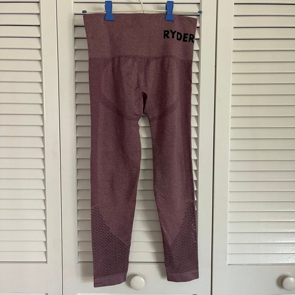 RYDERWEAR SEAMLESS STAPLES LEGGINGS -PURPLE MAR-XS